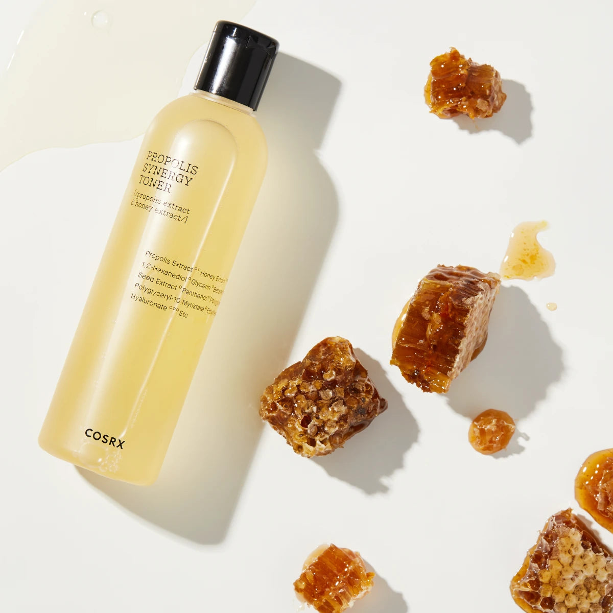 COSRX Full Fit Propolis Synergy Toner sisältää propolisuutetta