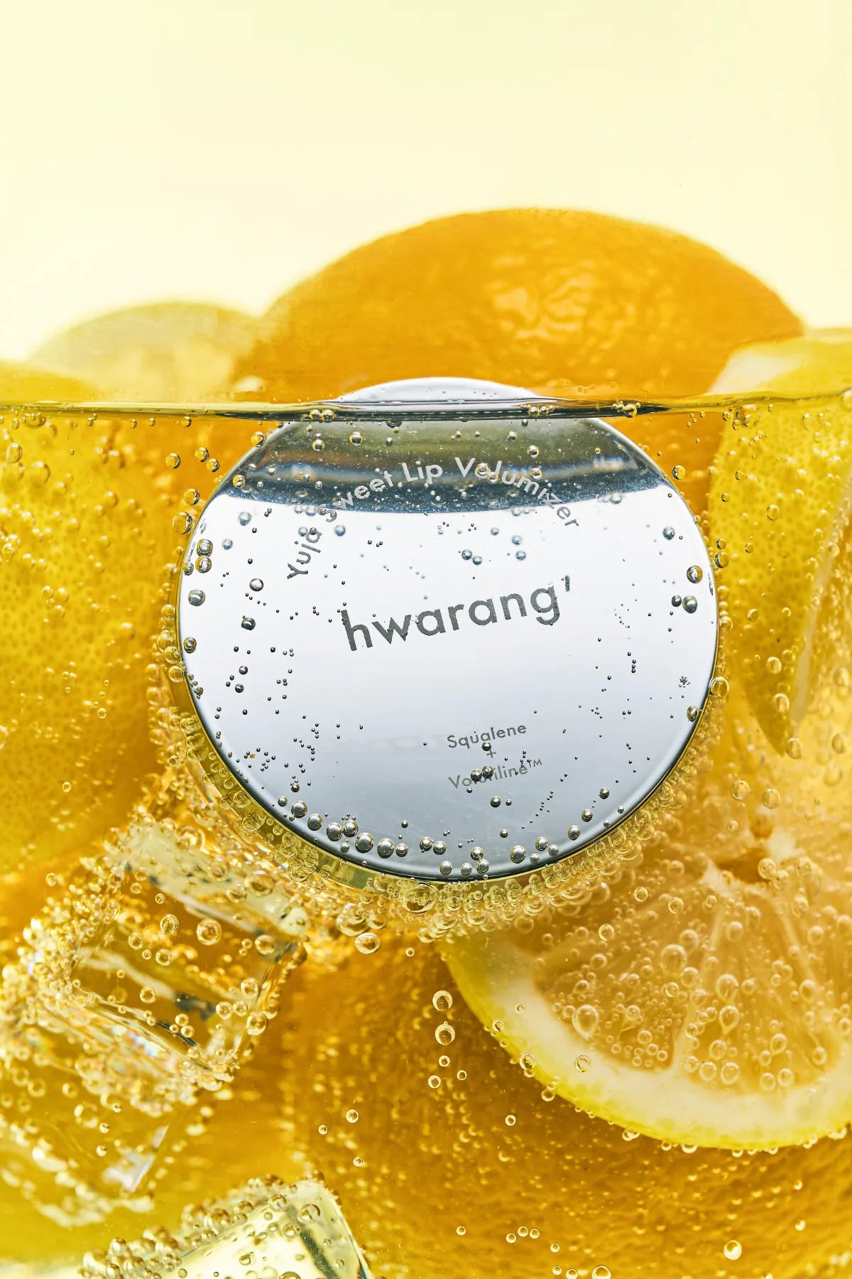 Hwarang' Yuja Sweet Lip Volumizer täyteläistää huulia