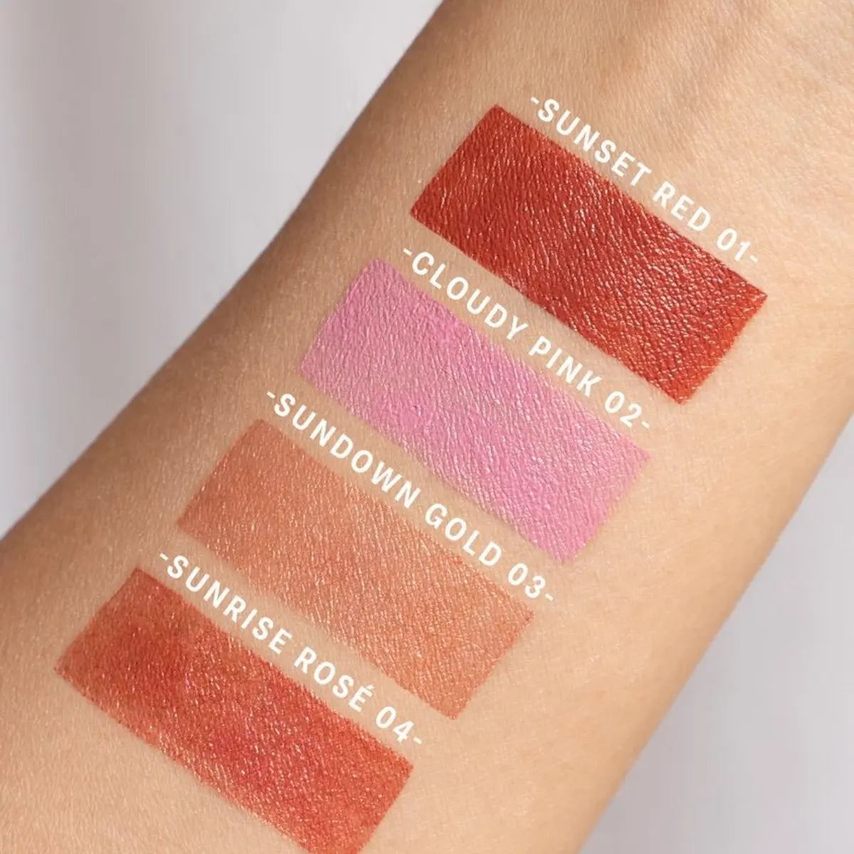 Lavera Multi Balm saatava neljässä sävyssä