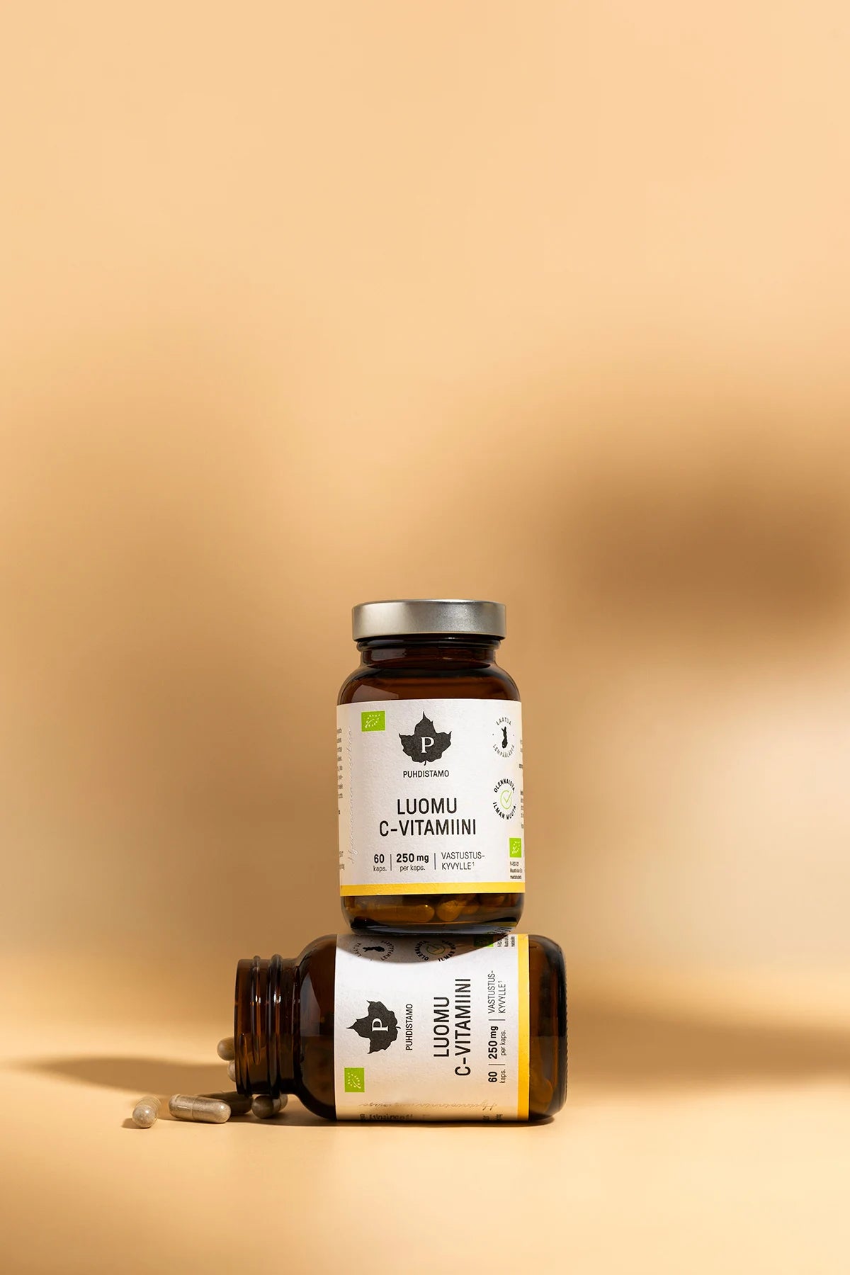 Puhdistamo Luomu C-vitamiini – luonnollinen C-vitamiinivalmiste on täyteaineeton kapseli