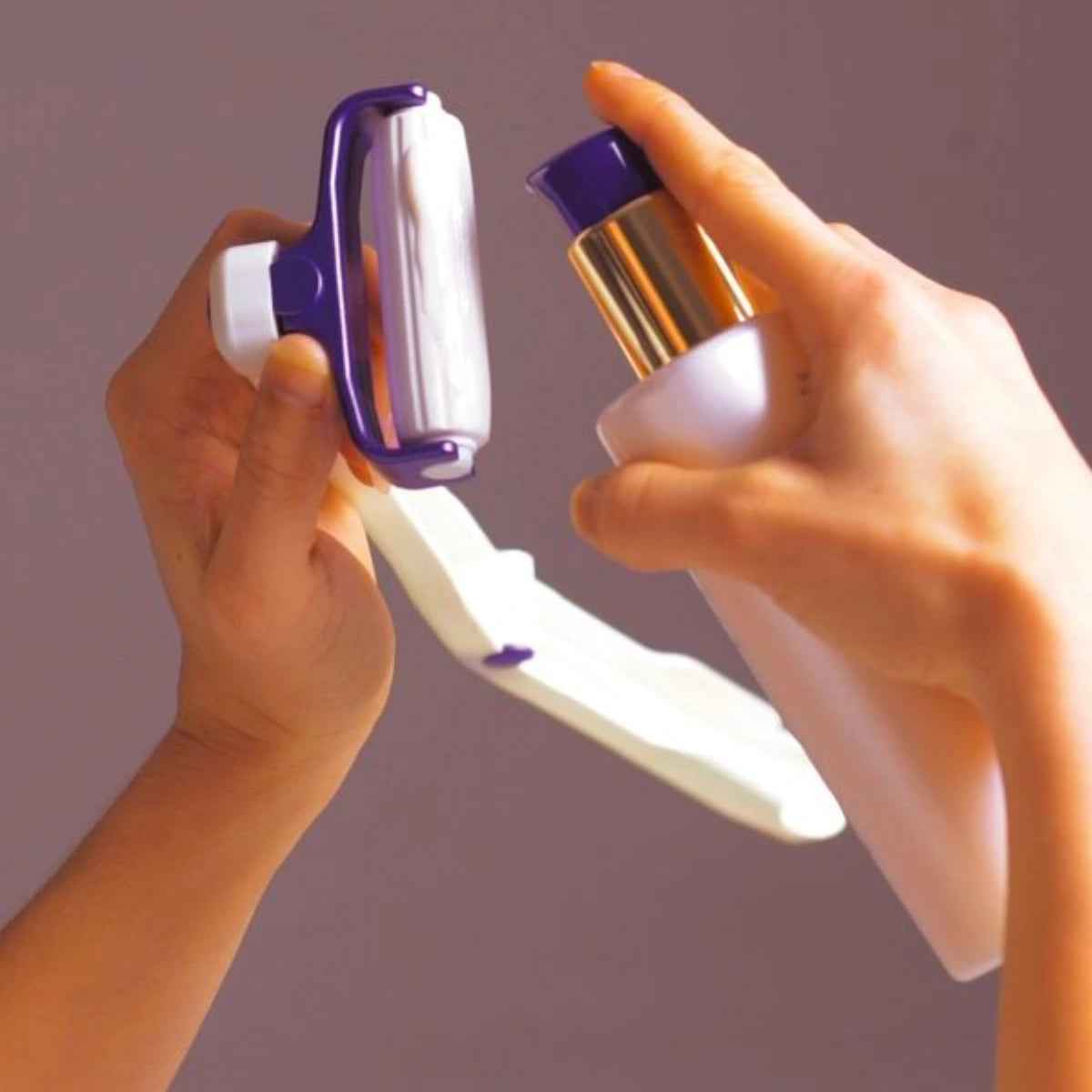 LABTEX Roll Easy voiteenlevittäjä rullaosa – kosmeettisten, lääkevoiteiden ja aurinkovoiteen levittämiseksi