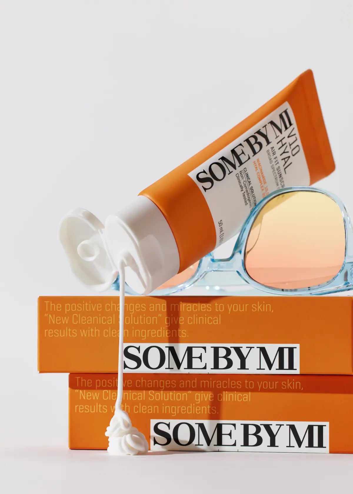 SOME By Mi V10 Hyal Airfit Sun Screen SPF50 50 ml erittäin kevyt koostumus