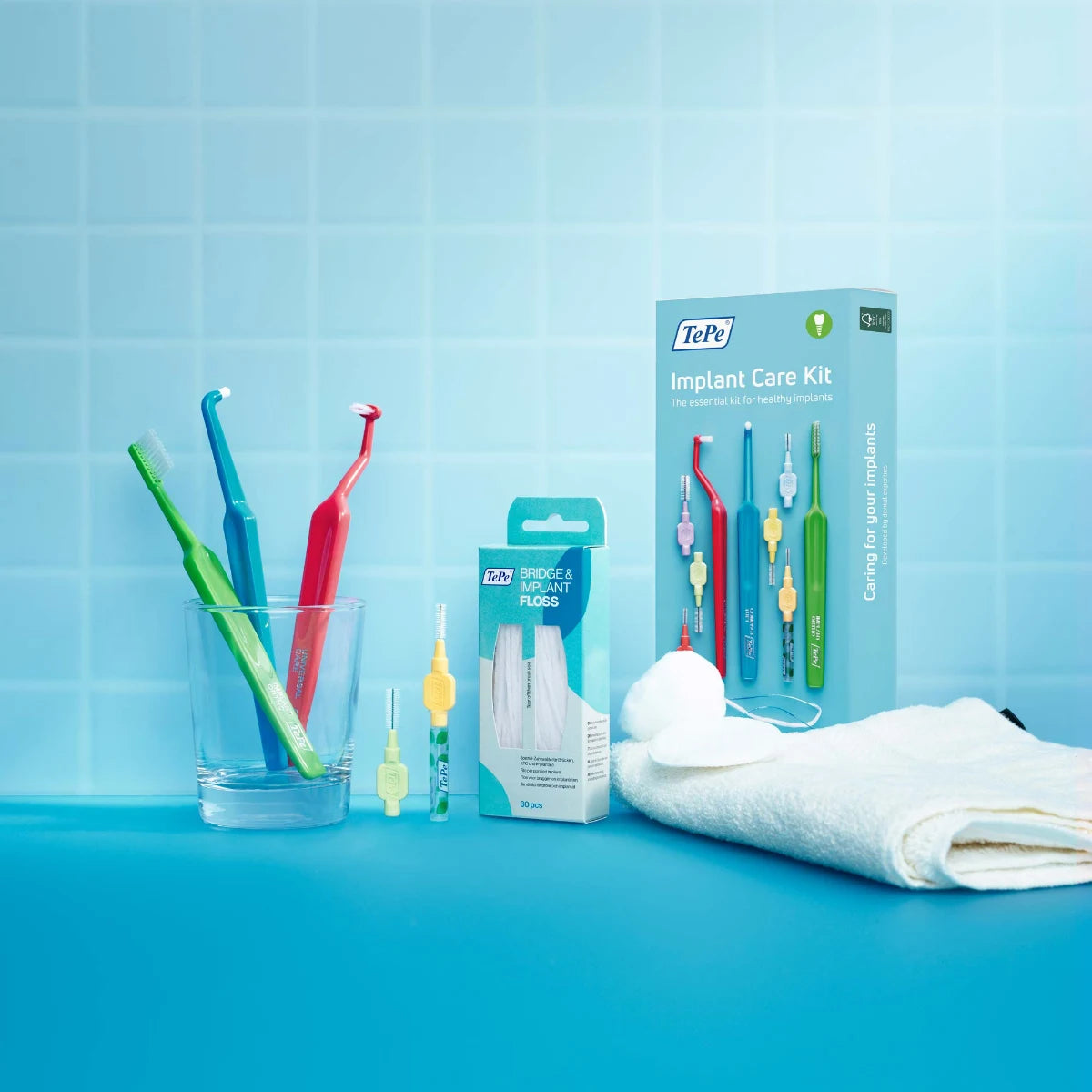 TePe Implant Care Kit suunhoitopakkaus 1 kpl implanttien puhdistamiseen