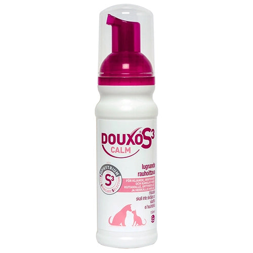 DOUXO S3 Calm rauhoittava hoitovaahto ärtyneelle iholle koirille ja kissoille 150 ml
